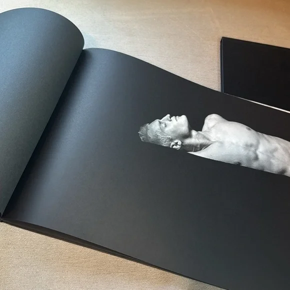 Karl Lagerfeld Black Karl Lagerfeld: Waterdance/Bodywave - Hardcover - Picture 7 of 13